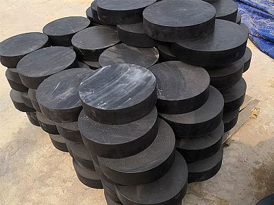 北京板式橡胶支座由若干层橡胶片与薄钢板经加压硫化